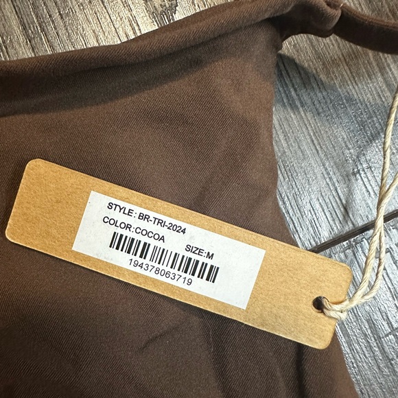 ❌SOLD❌Skims | Fits Everybody Triangle Bralette - Picture 6 of 6